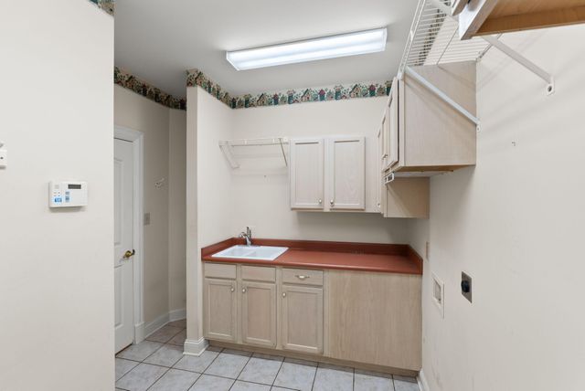 117 Lake Point Drive, Richmond, KY 40475