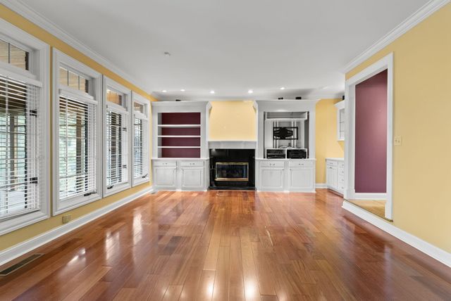 117 Lake Point Drive, Richmond, KY 40475