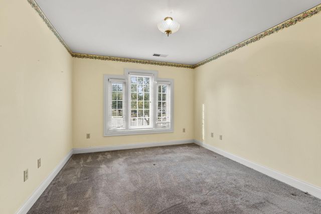 117 Lake Point Drive, Richmond, KY 40475