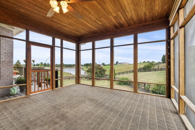 117 Lake Point Drive, Richmond, KY 40475