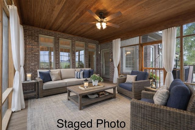117 Lake Point Drive, Richmond, KY 40475