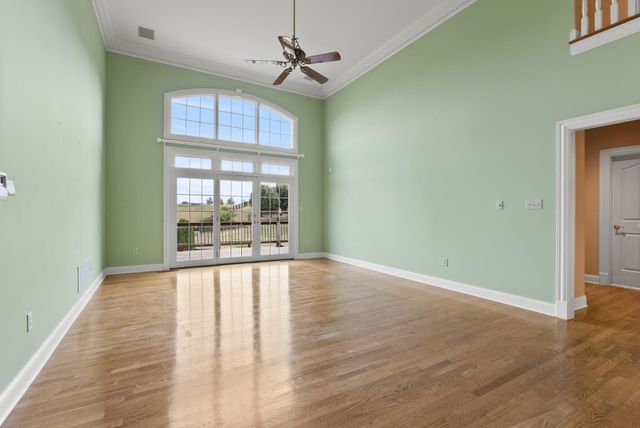 117 Lake Point Drive, Richmond, KY 40475