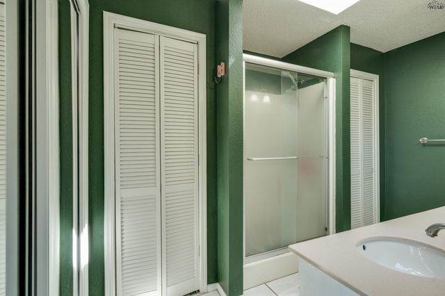 5306 LONG LEAF DRIVE, Wichita Falls, TX 76310