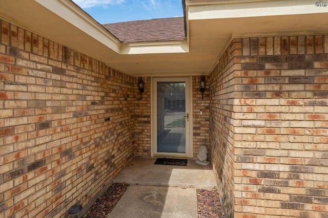 5306 LONG LEAF DRIVE, Wichita Falls, TX 76310