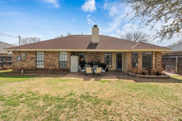 5306 LONG LEAF DRIVE, Wichita Falls, TX 76310