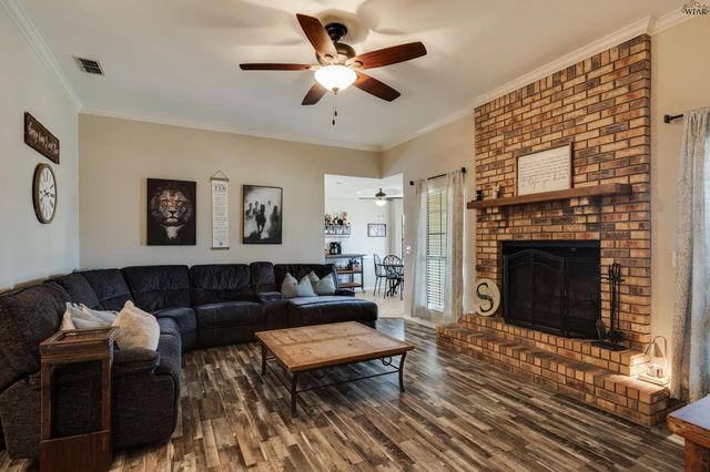 5306 LONG LEAF DRIVE, Wichita Falls, TX 76310