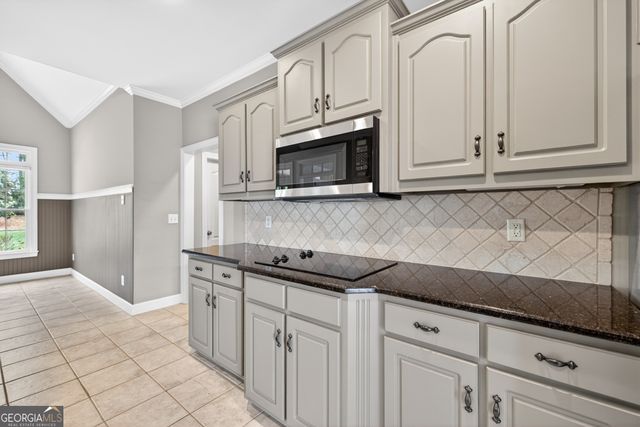 564 Richmond Place, Loganville, GA 30052