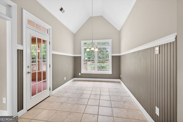 564 Richmond Place, Loganville, GA 30052