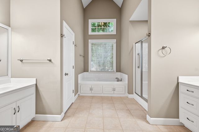 564 Richmond Place, Loganville, GA 30052