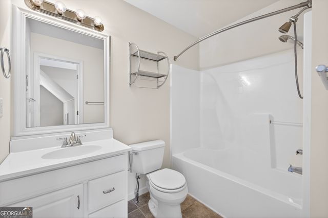 564 Richmond Place, Loganville, GA 30052