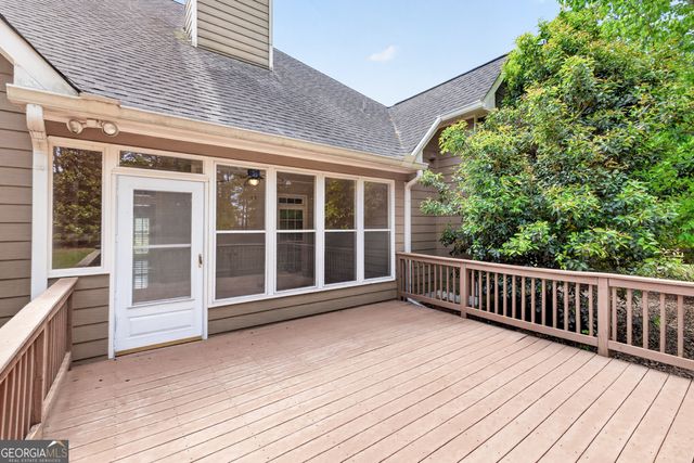 564 Richmond Place, Loganville, GA 30052