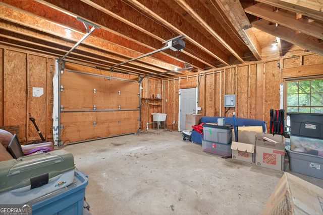 564 Richmond Place, Loganville, GA 30052