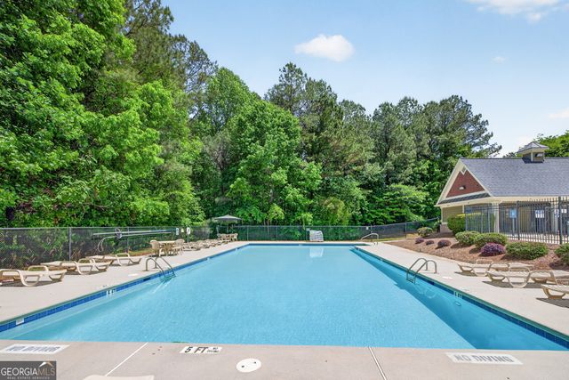 564 Richmond Place, Loganville, GA 30052