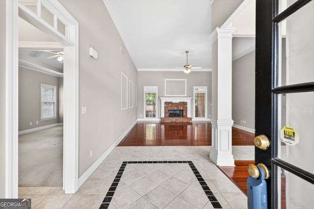 564 Richmond Place, Loganville, GA 30052