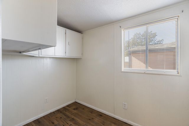 6732 San Bernardino Avenue NE, Albuquerque, NM 87109