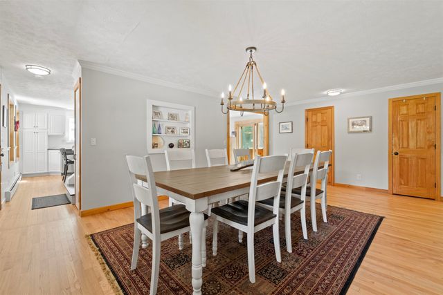 16 Hampshire Drive, Gilford, NH 03249