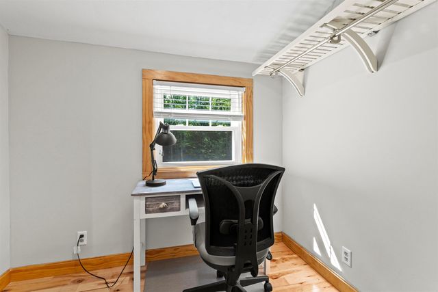 16 Hampshire Drive, Gilford, NH 03249