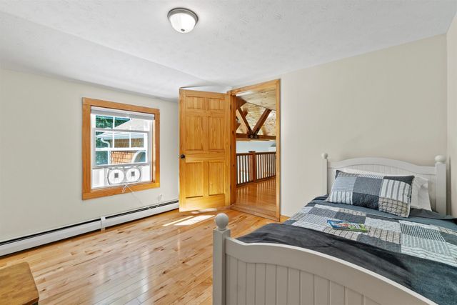 16 Hampshire Drive, Gilford, NH 03249