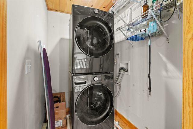 16 Hampshire Drive, Gilford, NH 03249