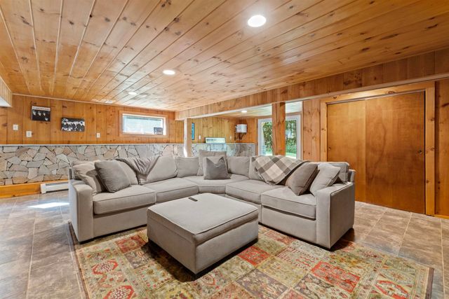 16 Hampshire Drive, Gilford, NH 03249