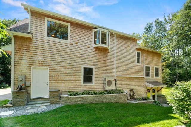 16 Hampshire Drive, Gilford, NH 03249