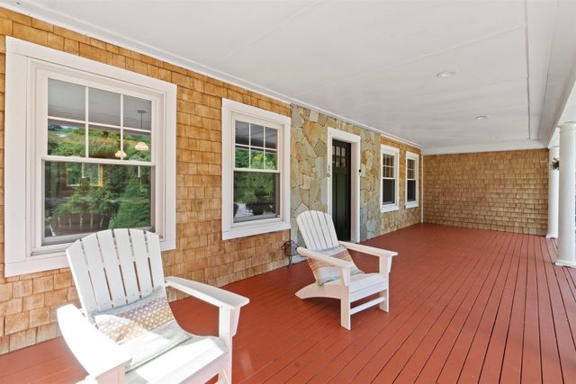 16 Hampshire Drive, Gilford, NH 03249