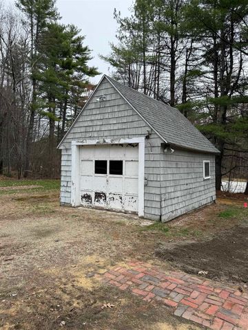 31 Haines Road, Concord, NH 03302