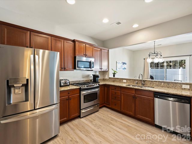 15544 Canmore Street, Charlotte, NC 28277