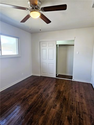 4816 Delwood St 3, Corpus Christi, TX 78413