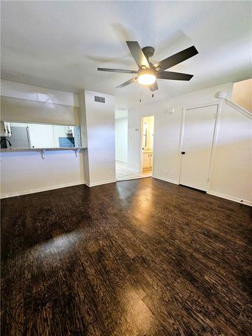 4816 Delwood St 3, Corpus Christi, TX 78413