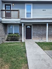 4816 Delwood St 3, Corpus Christi, TX 78413