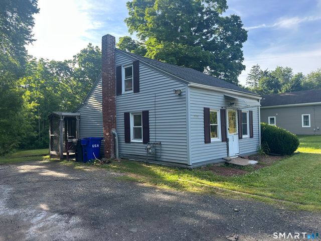 634 East Street North, Suffield, CT 06078