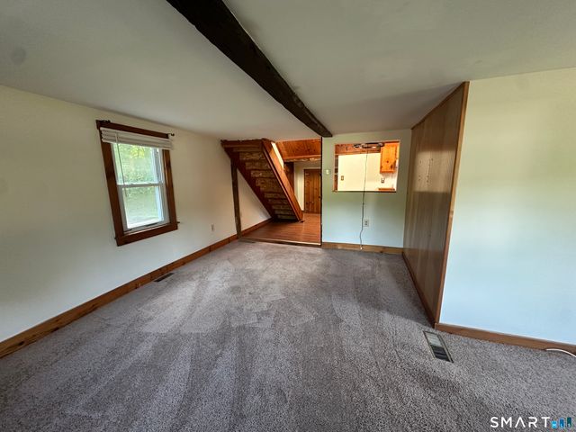 634 East Street North, Suffield, CT 06078