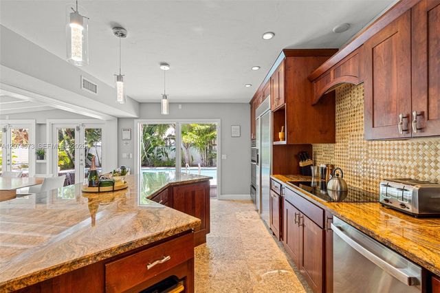 3317 NE 16th Court, Fort Lauderdale, FL 33305
