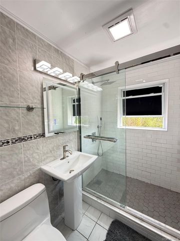 2944 Lurting Avenue, Bronx, NY 10469