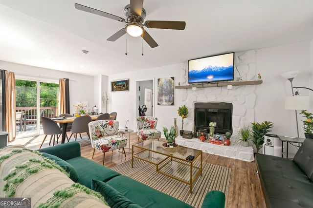 5989 Bowden Street, Austell, GA 30106