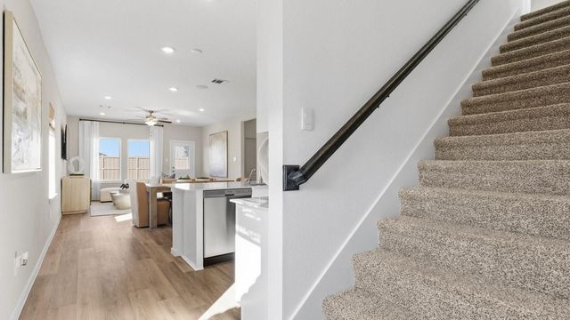 1506 Shimmering Ocean, Iowa Colony, TX 77583