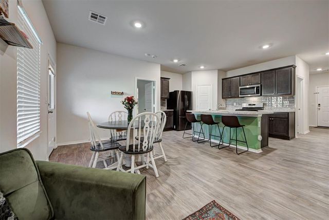 3409 Furrow Drive, Yukon, OK 73099