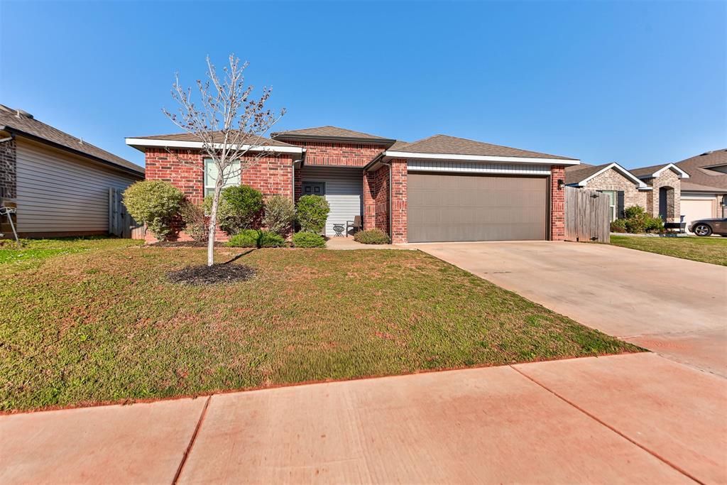 3409 Furrow Drive, Yukon, OK 73099