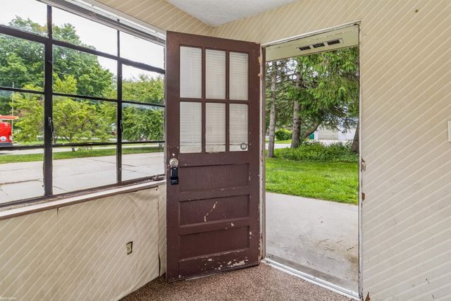 3000 W Water Street, Port Huron, MI 48060