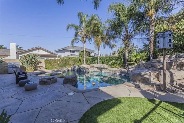 18684 Santa Ramona, Fountain Valley, CA 92708