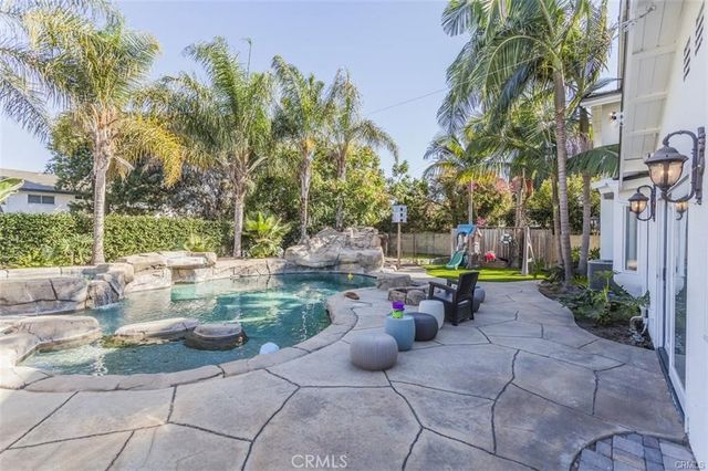 18684 Santa Ramona, Fountain Valley, CA 92708