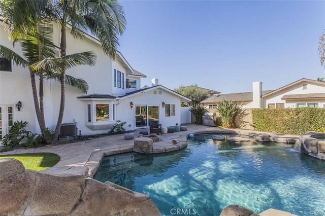 18684 Santa Ramona, Fountain Valley, CA 92708