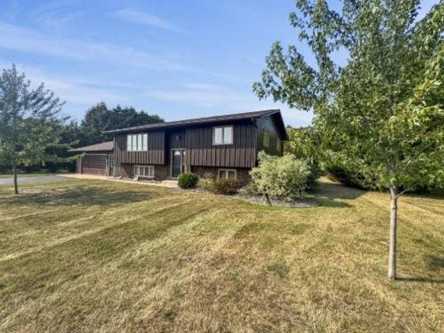 18748 50th Avenue, Chippewa Falls, WI 54729