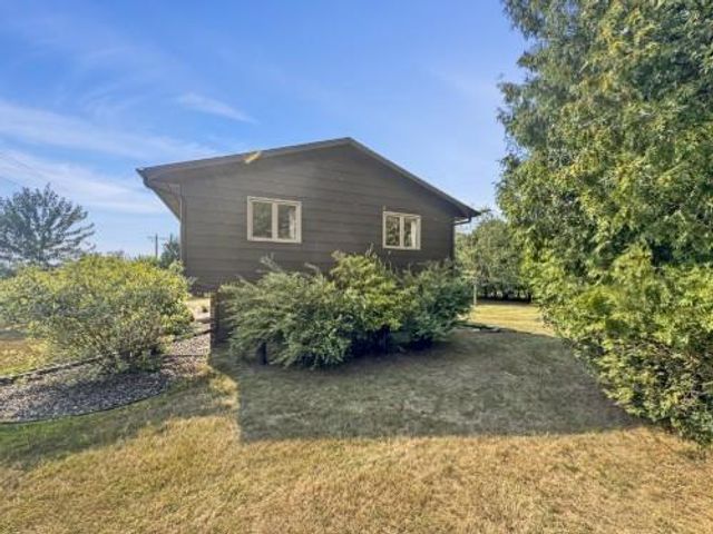 18748 50th Avenue, Chippewa Falls, WI 54729