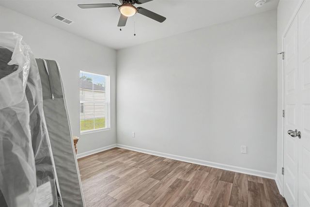 212 Warner Crossing Way, Loris, SC 29569