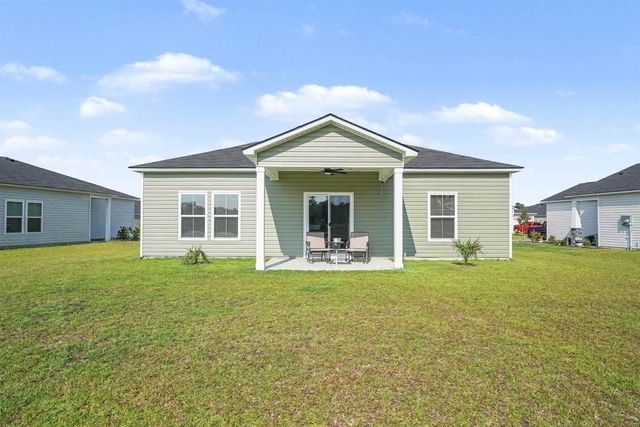 212 Warner Crossing Way, Loris, SC 29569