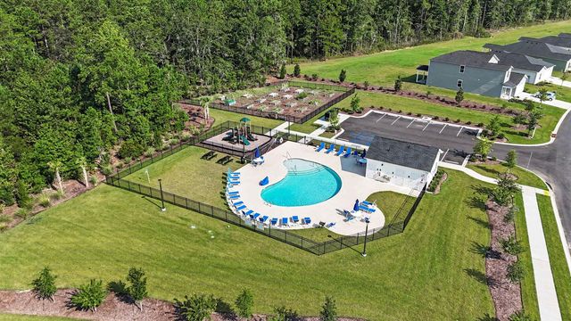 212 Warner Crossing Way, Loris, SC 29569