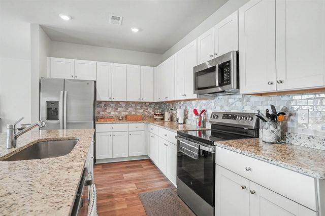 212 Warner Crossing Way, Loris, SC 29569
