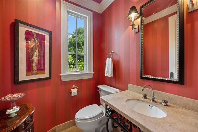 1235 Longmeadow Lane, Glencoe, IL 60022